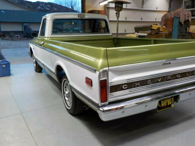 1972 Green Chevrolet C-10