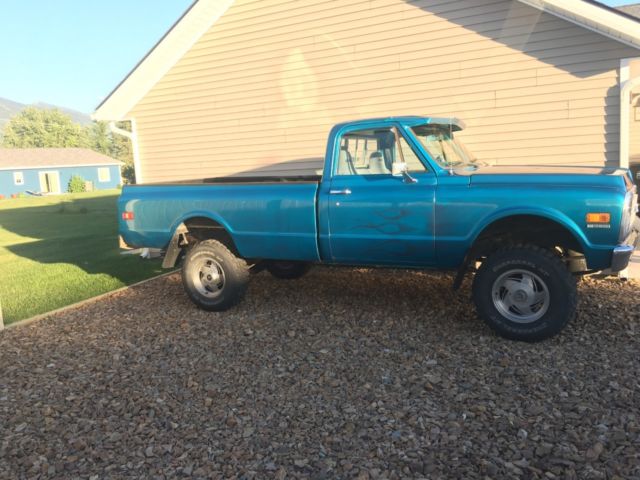 1972 Teal Chevrolet C-10 Standard Cab Pickup
