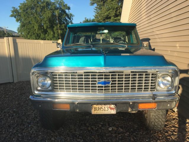 1972 Teal Chevrolet C-10 Standard Cab Pickup