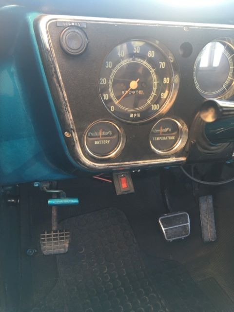 1972 Teal Chevrolet C-10 Standard Cab Pickup