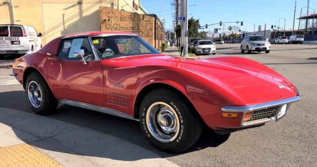 1972 Red Chevrolet Corvette Coupe