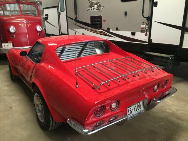 1972 Red Chevrolet Corvette Coupe