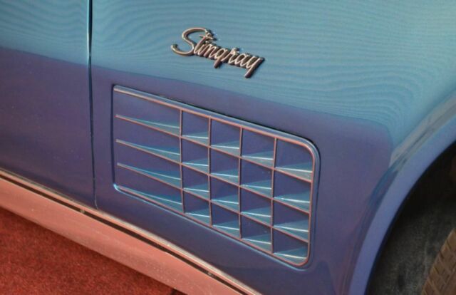 1972 Blue Chevrolet Corvette --