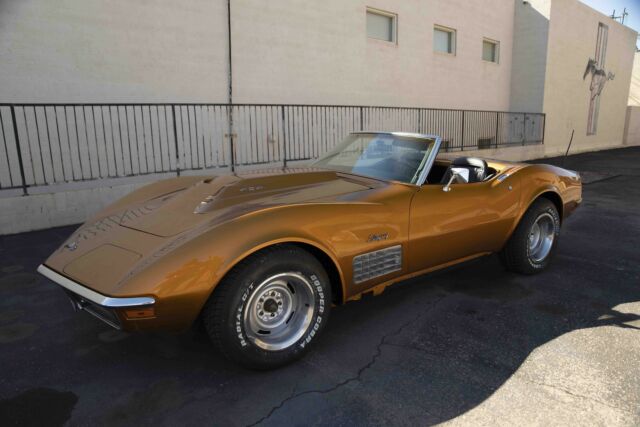 1972 Orange Chevrolet Corvette --