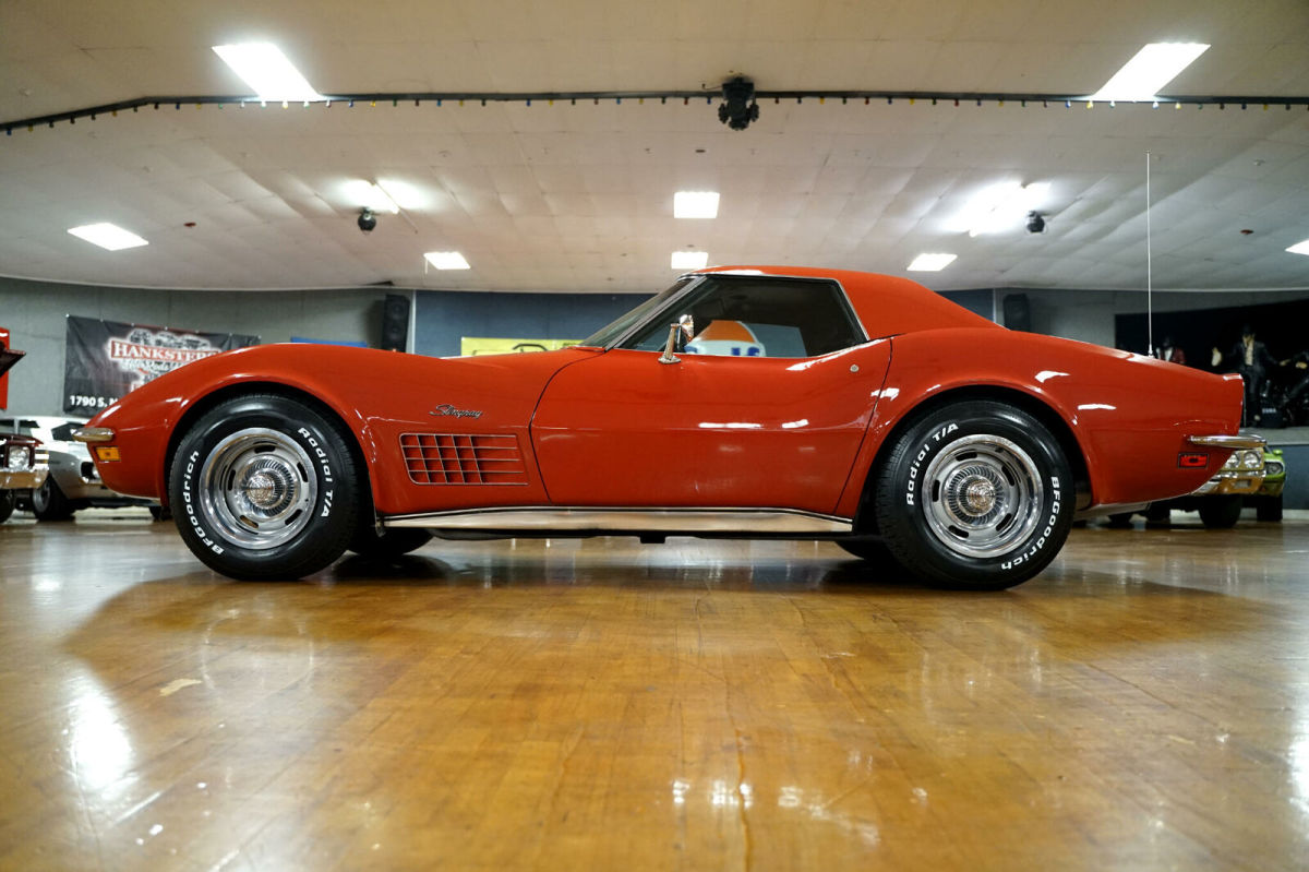 1972 Red Chevrolet Corvette --