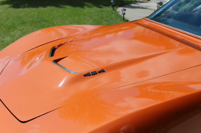 19720000 Orange Chevrolet Corvette Coupe