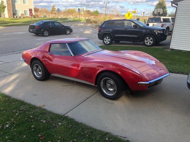 1972 Red Chevrolet Corvette Coupe