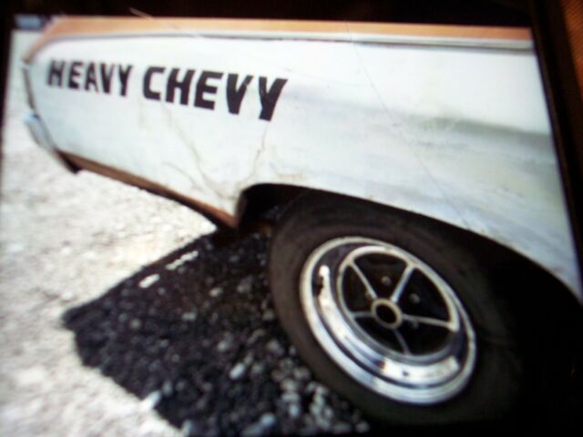 1972 White Chevrolet El Camino