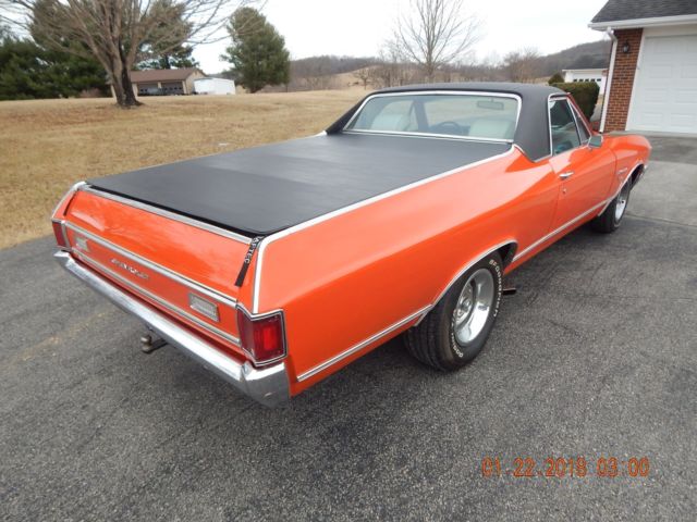 1972 Orange Chevrolet El Camino Standard Cab Pickup