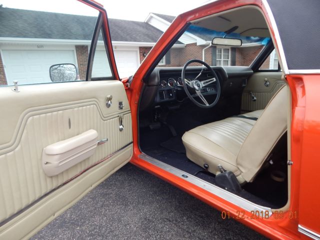 1972 Orange Chevrolet El Camino Standard Cab Pickup