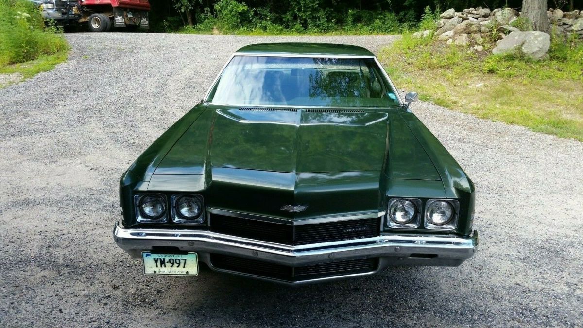1972 Green Chevrolet Impala Sedan