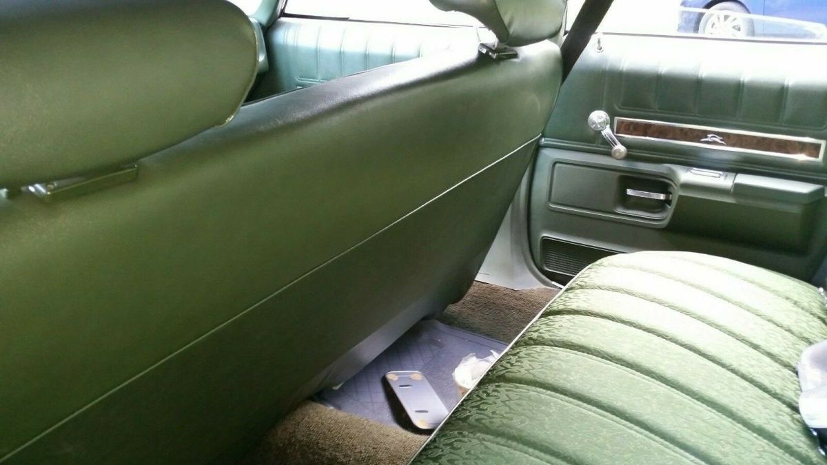 1972 Green Chevrolet Impala Sedan