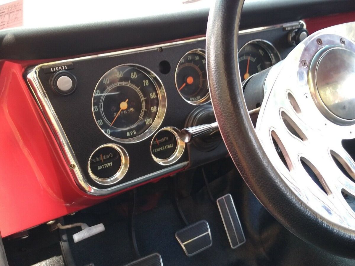 1972 Red Chevrolet K-10 Pickup