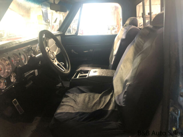 1972 Blue Chevrolet K10 --