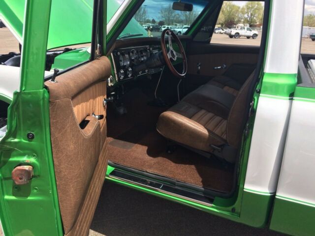 1972 Green Chevrolet C-10 Standard Cab Pickup