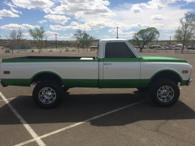 1972 Green Chevrolet C-10 Standard Cab Pickup