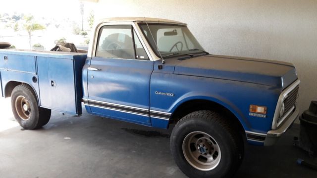 1972 Blue Chevrolet C/K Pickup 2500 Pickup Truck