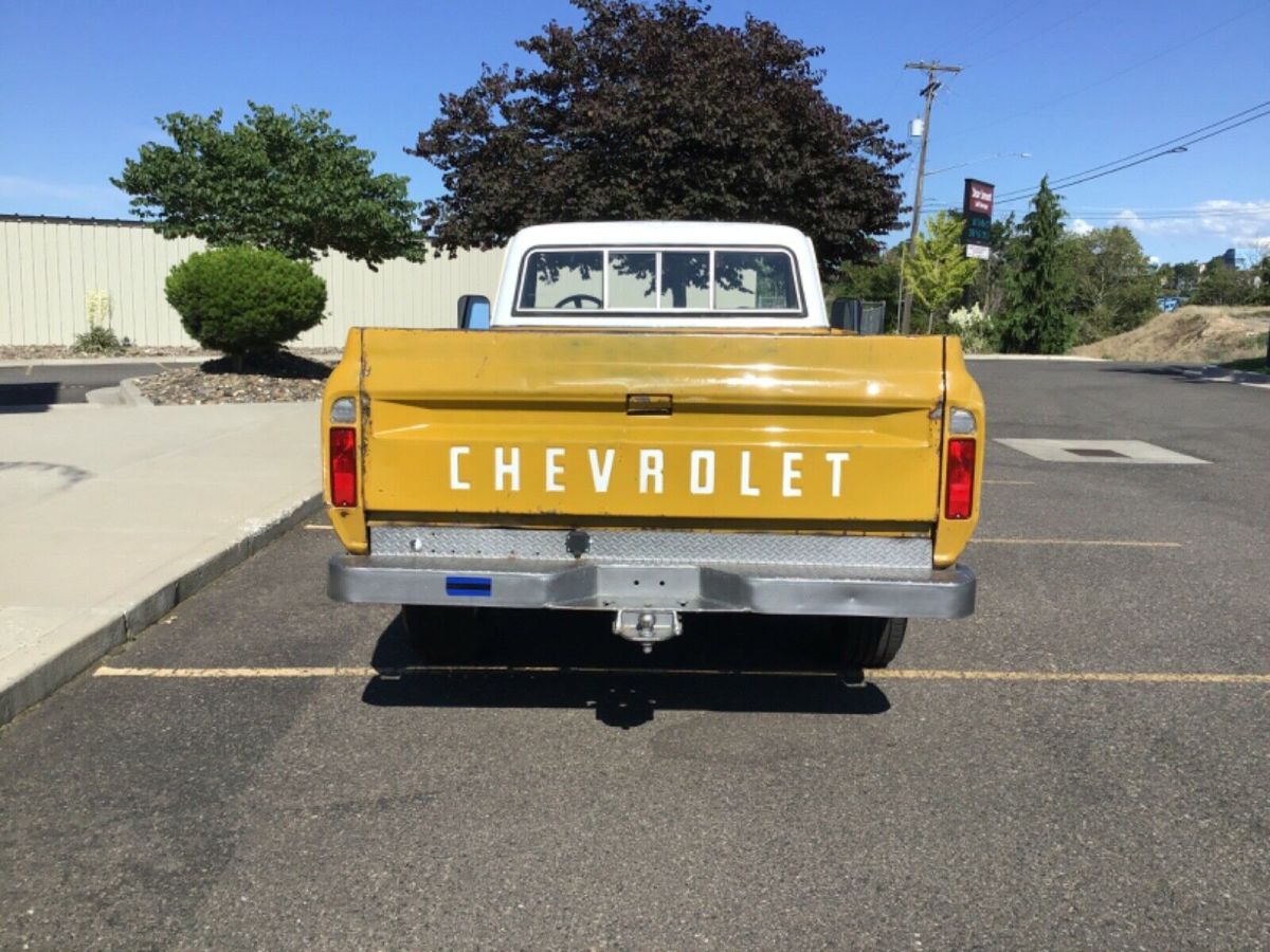 1972 Ochre/white Chevrolet C/K Pickup 2500 Pickup Truck