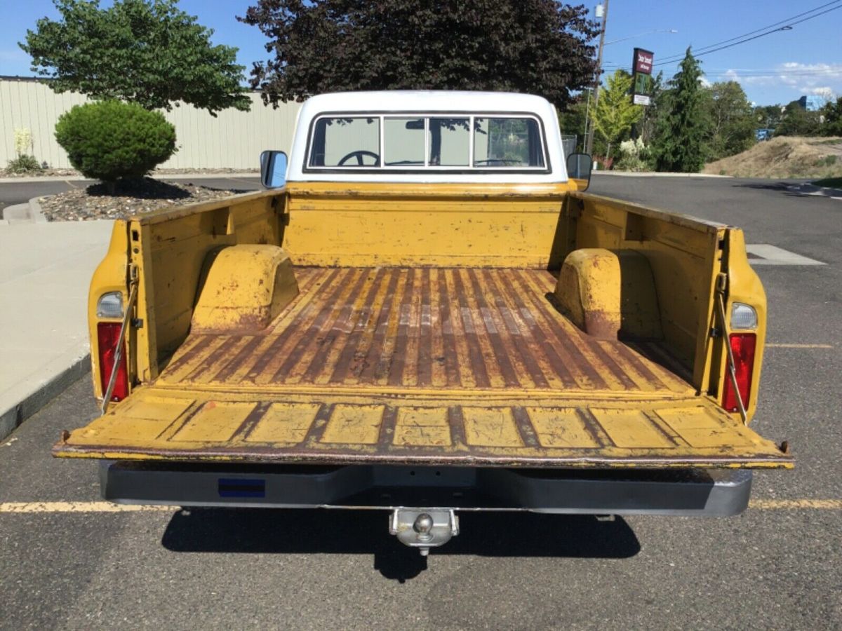 1972 Ochre/white Chevrolet C/K Pickup 2500 Pickup Truck