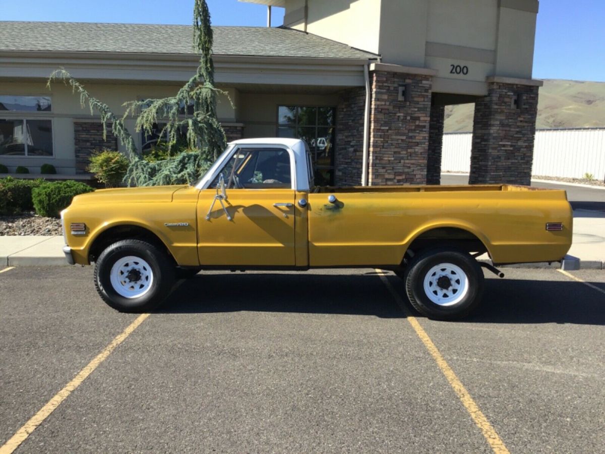 1972 Ochre/white Chevrolet C/K Pickup 2500 Pickup Truck