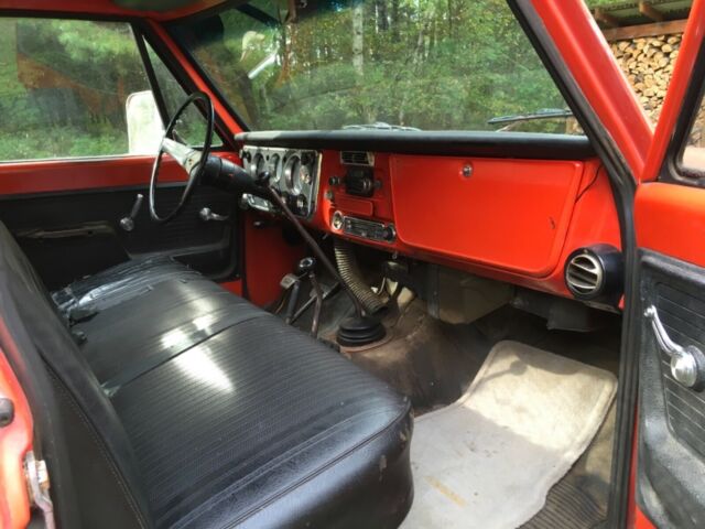 1972 Chevrolet C-10 Standard Cab Pickup