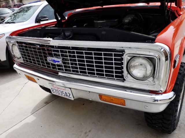 1972 Orange Chevrolet C/K Pickup 2500 Truck