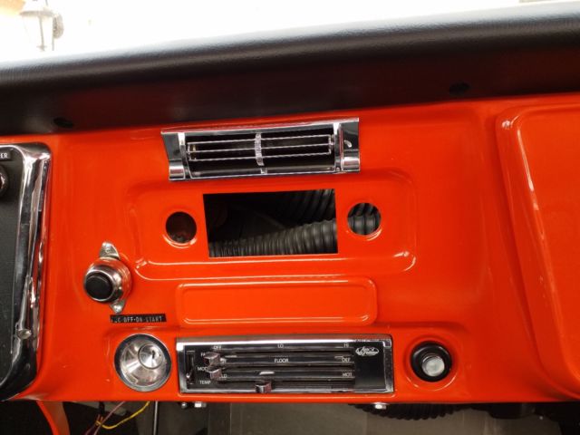 1972 Orange Chevrolet C/K Pickup 2500 Truck