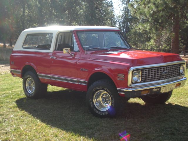 1972 Red Chevrolet Blazer SUV