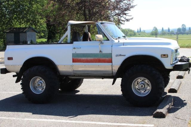 1972 White Chevrolet Blazer Convertible