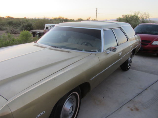 1972 Gold Chevrolet Impala Wagon