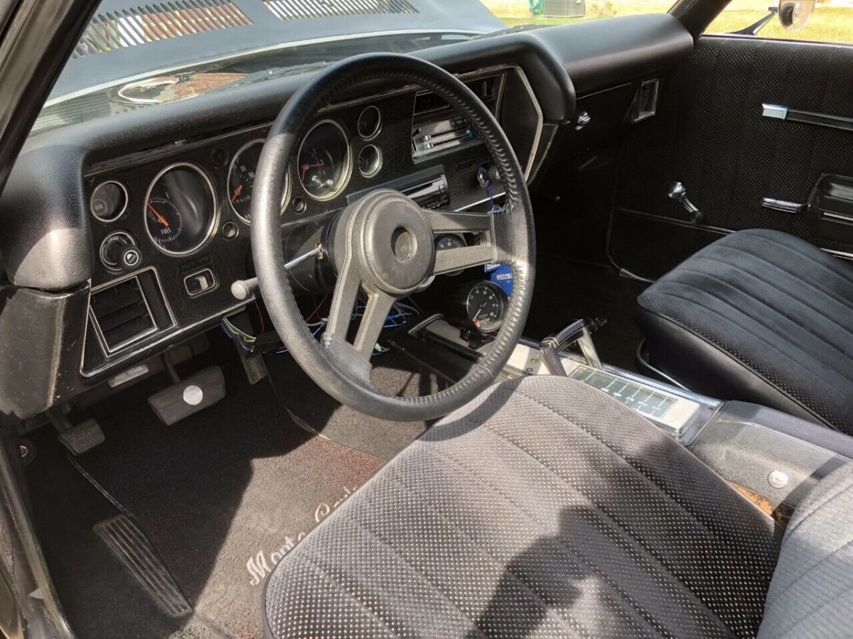 1972 Black Chevrolet Monte Carlo Coupe