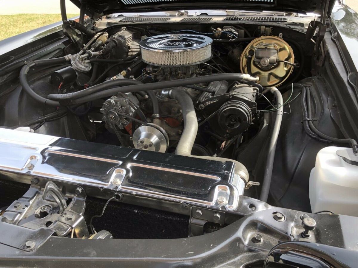 1972 Black Chevrolet Monte Carlo Coupe