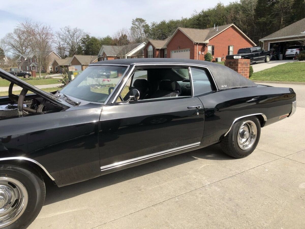 1972 Black Chevrolet Monte Carlo Coupe