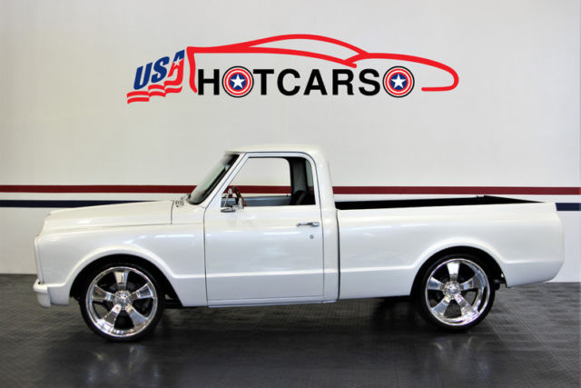 1972 White Chevrolet C-10 Pickup Truck