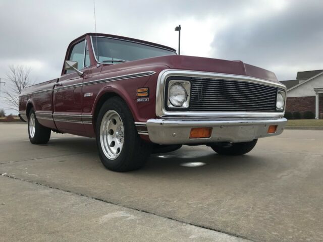 1972 Burgundy Chevrolet Cheyenne