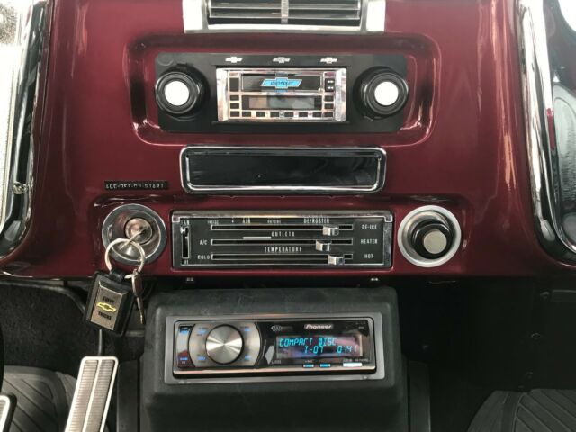 1972 Burgundy Chevrolet Cheyenne