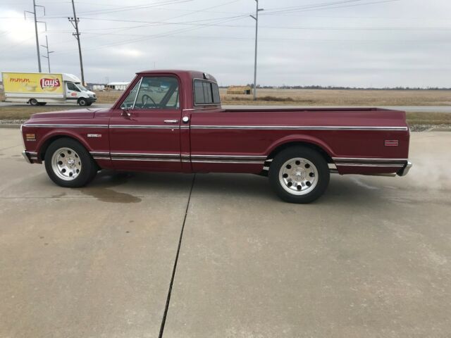1972 Burgundy Chevrolet Cheyenne