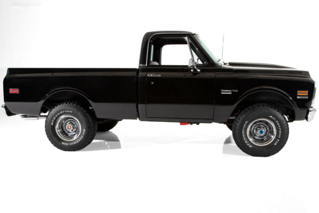 1972 Black Chevrolet Pickup