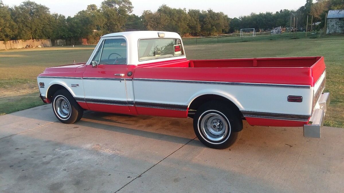 1972 Red Chevrolet Pickup Pickup