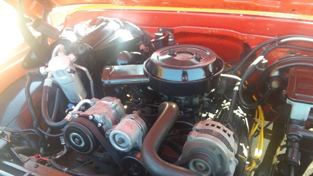 1972 Red Chevrolet Pickup Pickup