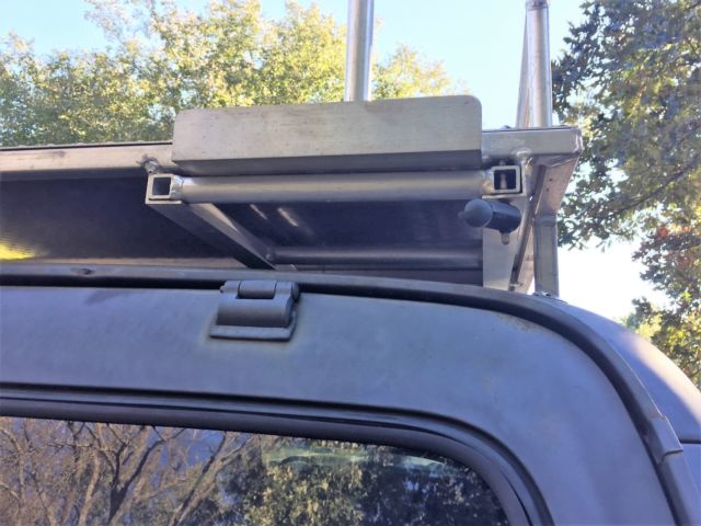 1972 Blue Chevrolet Suburban SUV