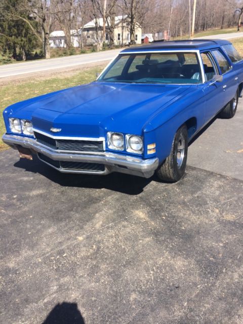 1972 Blue Chevrolet Impala Wagon