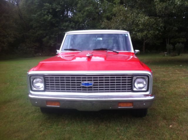1972 Red Chevrolet C-10 Standard Cab Pickup