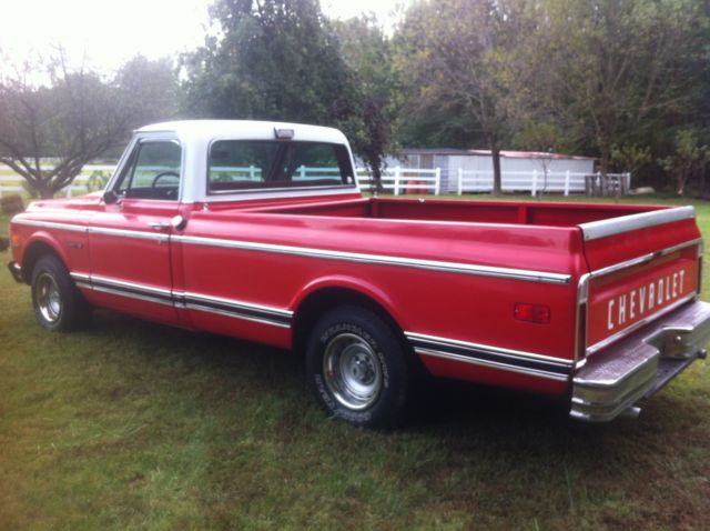 1972 Red Chevrolet C-10 Standard Cab Pickup