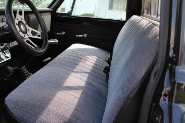 1972 Black Chevrolet C-10