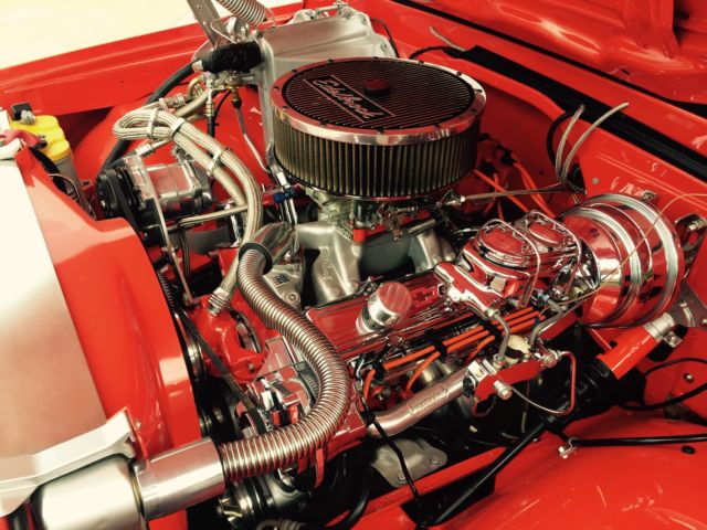 1972 Orange Chevrolet C-10 Standard Cab Pickup