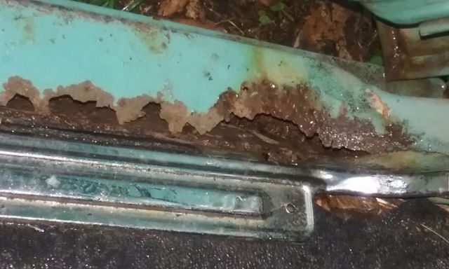 1972 WHITE AND GREEN Chevrolet C-10 Standard Cab Pickup