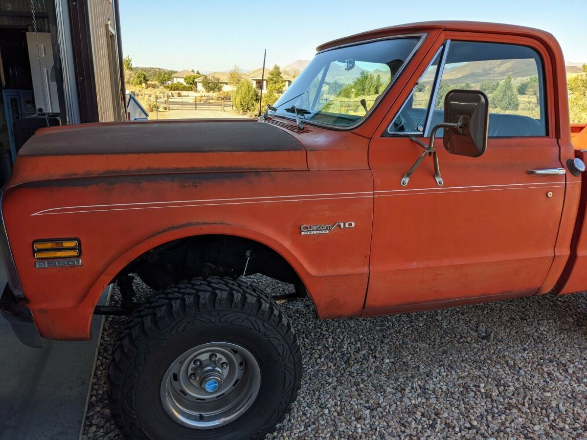1972 Red Chevrolet C-10