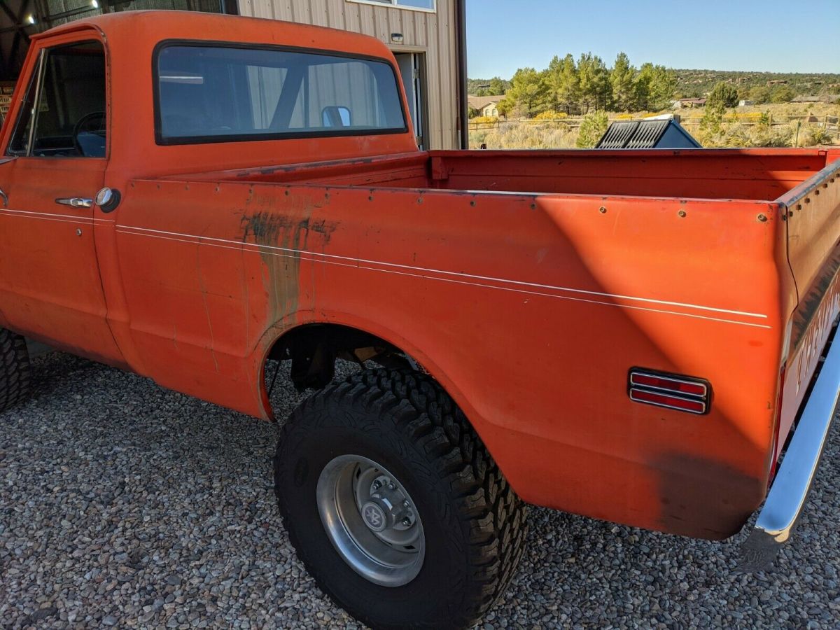 1972 Red Chevrolet C-10