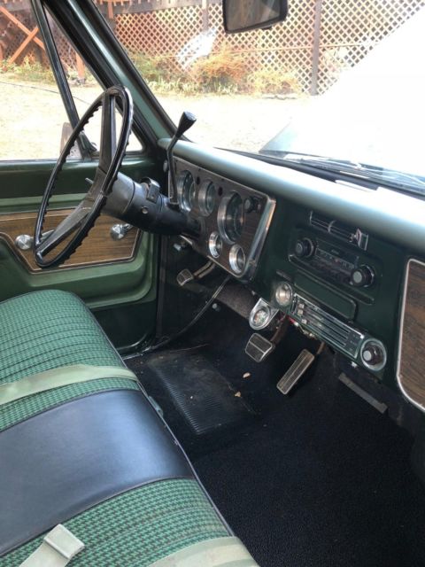 1972 Green Chevrolet C-10 Standard Cab Pickup